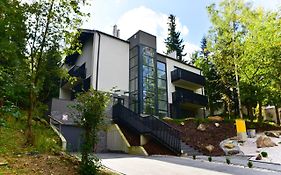 Apartament Dwupoziomowy z Sauną - Apartamentuj